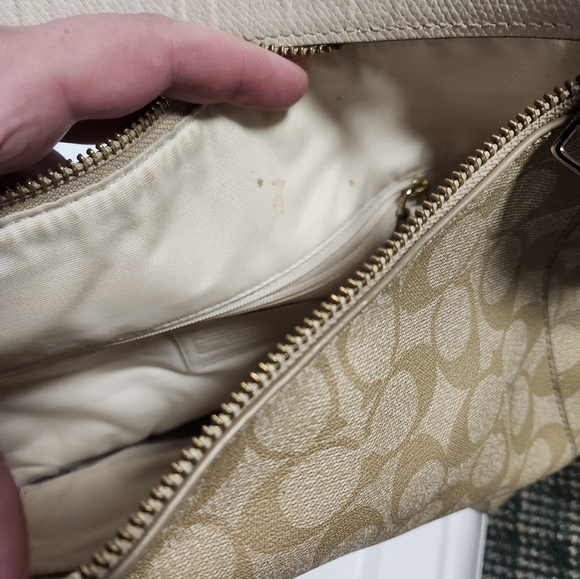 Authentic Coach bag - Picture 2 of 2